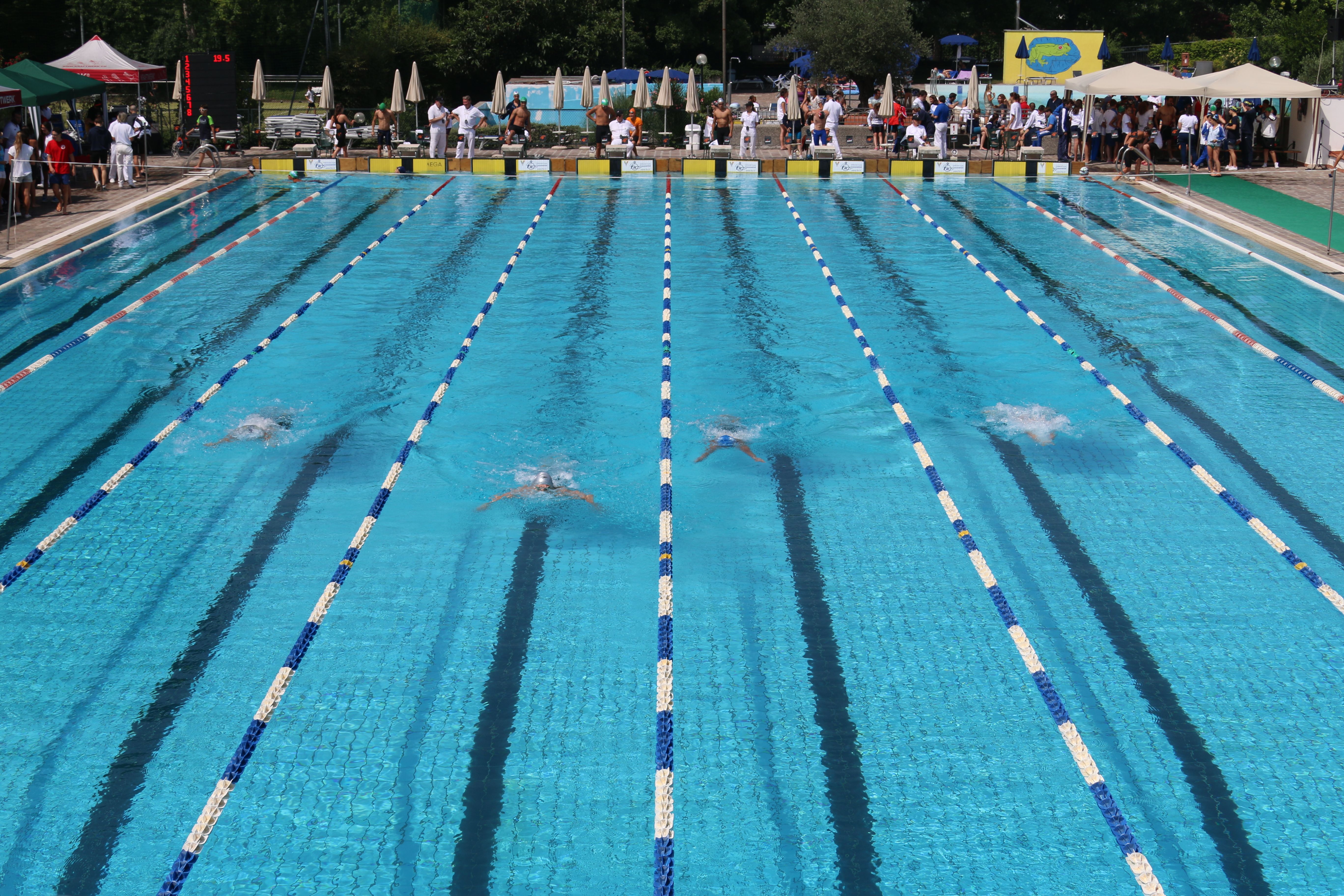 piscina2.IMG_0547.jpg